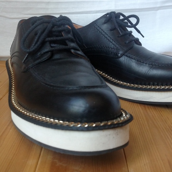 Men's GIVENCHY Black Rottweiler Leather Platforms - Picture 3 of 8